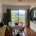 Palmeras 8 Menyber アパート ネルハ