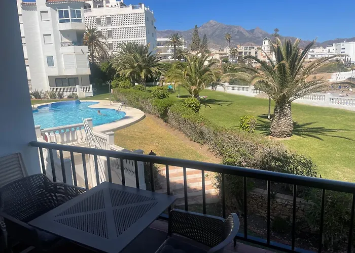 Palmeras 8 Menyber Апартаменти Нерха