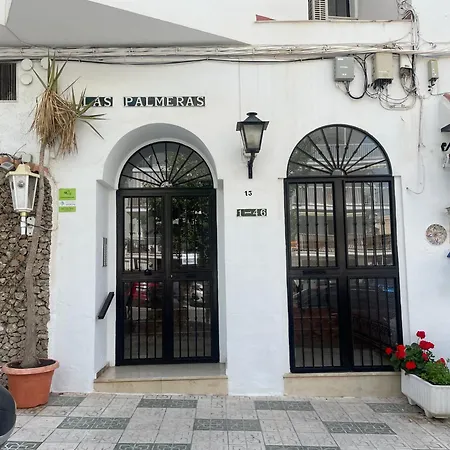 Palmeras 8 Menyber Nerja