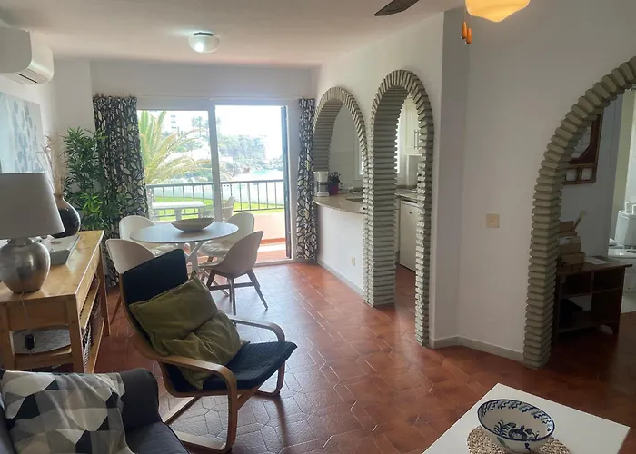 Palmeras 8 Menyber Apartament