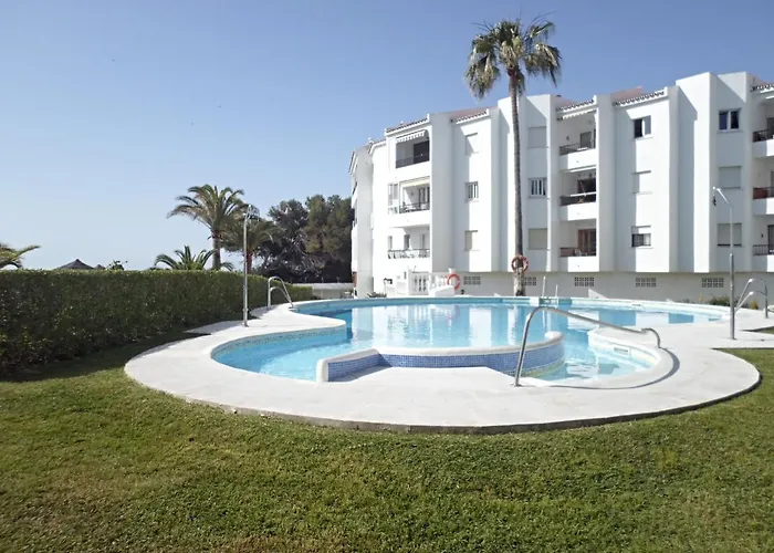 Apartamento Palmeras 8 Menyber Nerja