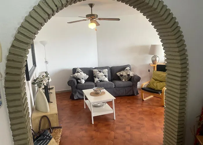 Palmeras 8 Menyber Apartamento *